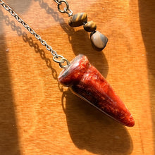 Load image into Gallery viewer, Pendulum - Reddish Resin with Copper Mica